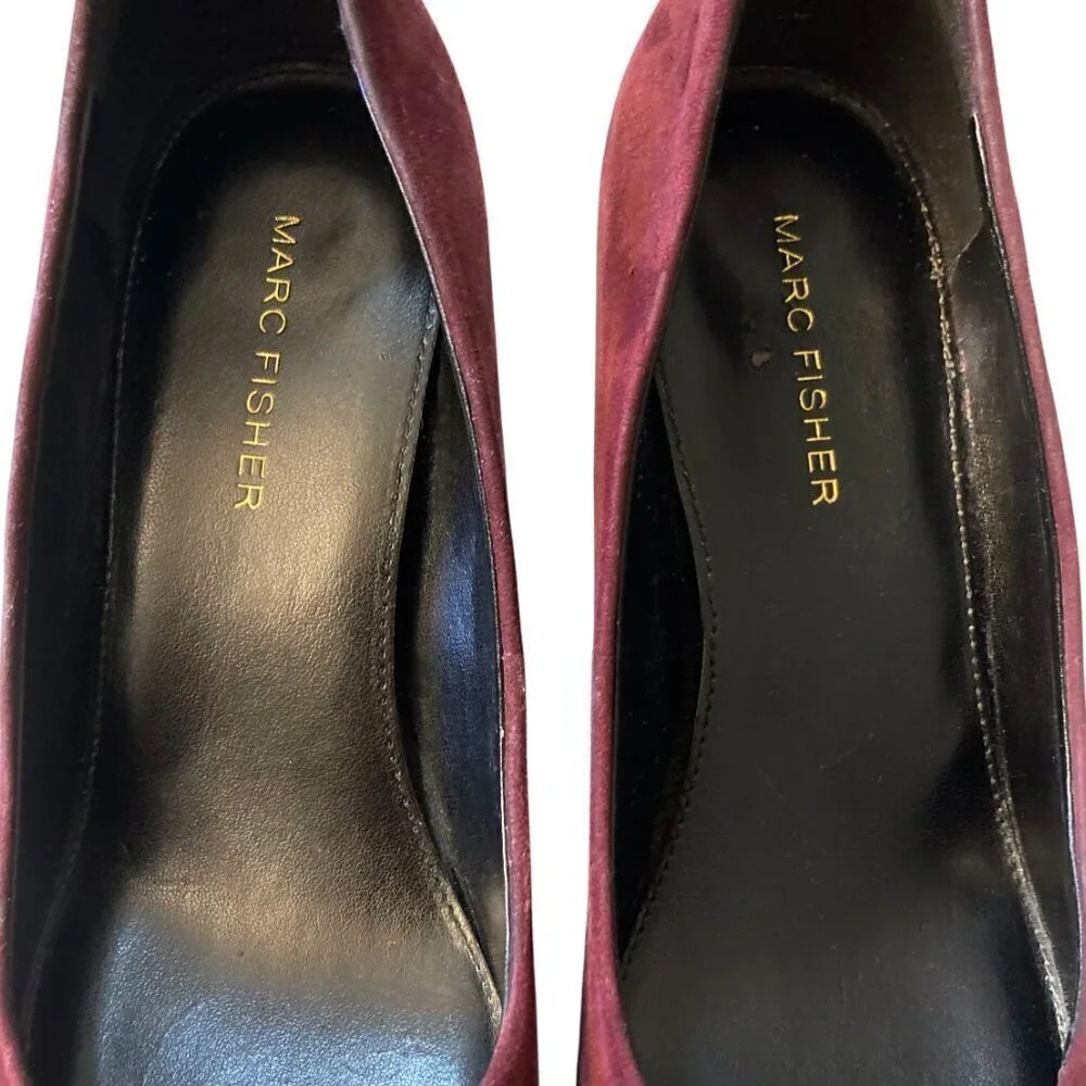 MARC FISHER Suede Pointed Toe Stacked Block Heel Pumps Eggplant Purple